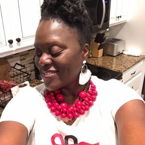 Meet your Posher, Donna